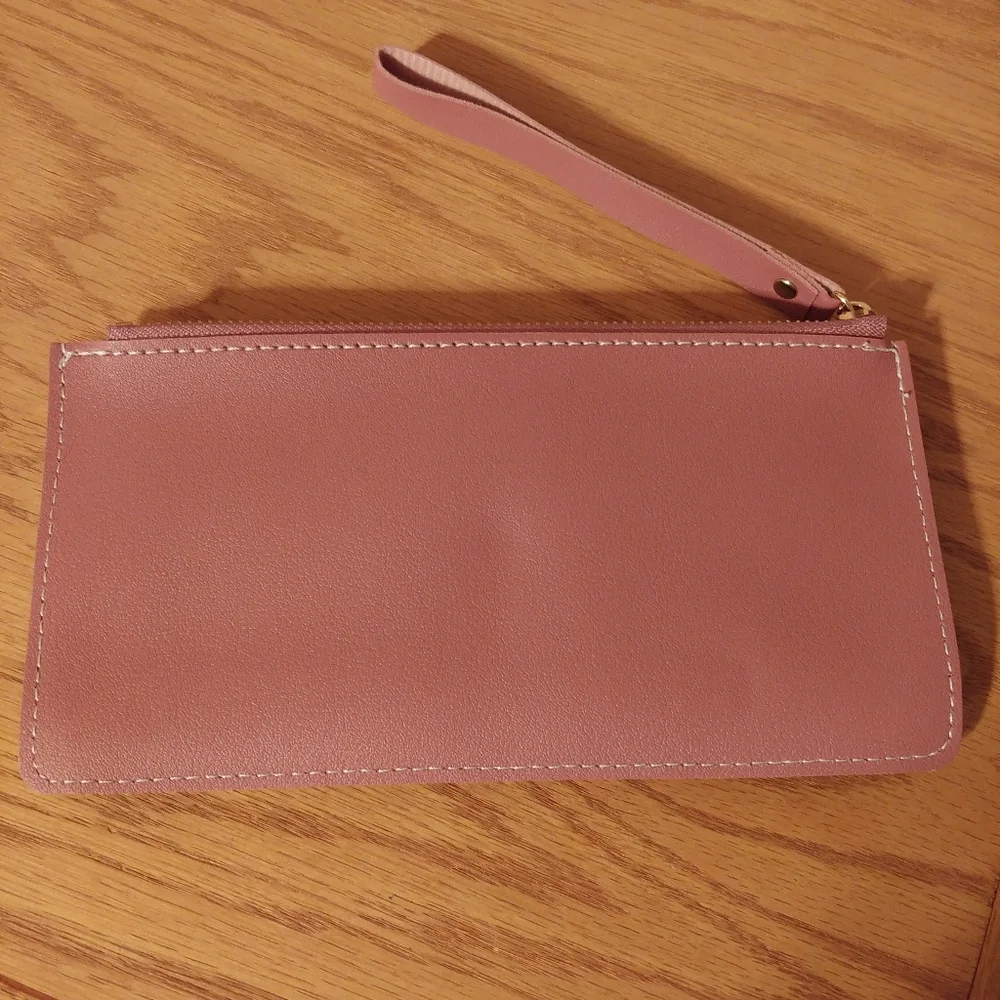 Generic Wallet - Picture 4 of 4